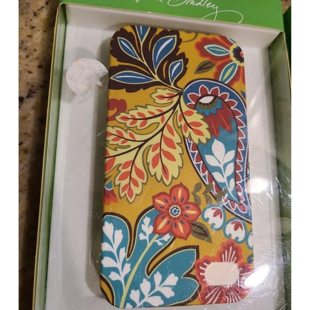 2~ Vera Bradley Provencal & Portobello Hardshell Silicone Cases. IPhone 4 & 4S